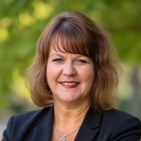 Community Bank  Employee Jennifer George's profile photo