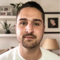 Custom Brand Service Employee Diogo M Craveiro's profile photo