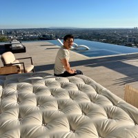 Avocado Green Brands Employee Vy Nguyen's profile photo