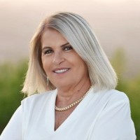 Rodeo Realty, Inc. Employee Iris Goldstein-Hagay's profile photo