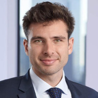 Latham & Watkins Employee Randall Weber-Levine's profile photo