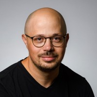 Tom Golan Email