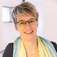 Stefanie Moser Email