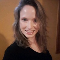 Email e telefono di Louise Tighe