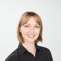 Deel Employee Eva Halasz's profile photo