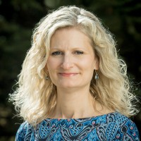 Julie Bergstrom Email