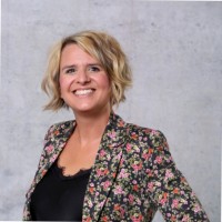 Melanie Jura Email