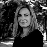Claire Houilbecq Email