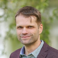 Benjamin Schwarze Email