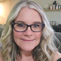 Salem Stones Inc. Employee Miranda Dore's profile photo