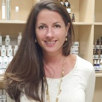 Liz Norris Email & Phone Number