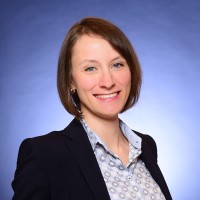 Julia MacKinnon Email