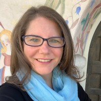 Santa Catalina School Employee Sarah Kline's profile photo