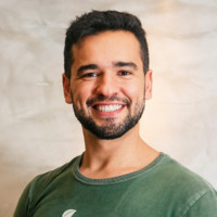 Helder Vinicius Lommez Paiva Email