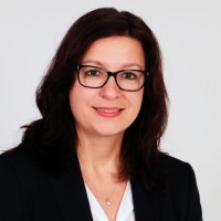 Daniela Burri Email