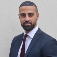 Ali Farshid Email & Phone Number