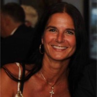 Helle Kirk Email & Phone Number
