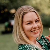 Ipsos Karian and Box Employee Rebecca Crosby's profile photo