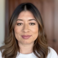 Mayra Ramos Email & Phone Number