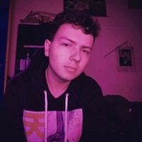 kommit Employee Cristhian Molina's profile photo