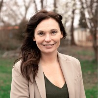 Katie Varnadoe Email & Phone Number