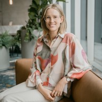 Amelia Fox Email