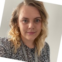 Amy McInnes Email
