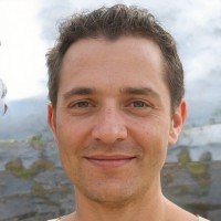 Helplama Employee Ryan M.'s profile photo