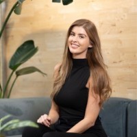 Lydia Moynihan Email & Phone Number