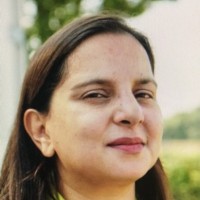 Sameena Iqbal Email