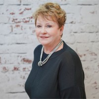 Michael Saunders & Company Employee Elizabeth e-Pro's profile photo