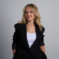 Nihan Ozsoz Email