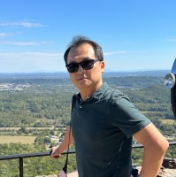 Chun Park Email
