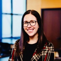 Caroline Denzer Email & Phone Number