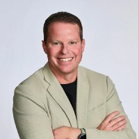 Max Fuchs Email & Phone Number