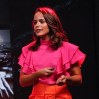 L'Oréal Employee Juliana Oliveira's profile photo