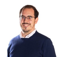 Luis Solís Email