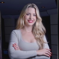 Sofía I. Grossman Peña Email