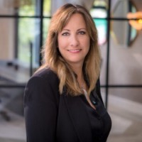 Montreaux Group Employee Lisa Maguire's profile photo