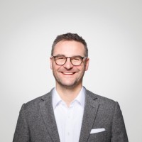 Sebastian Büchele Email
