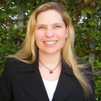 Clara Davis Email & Phone Number