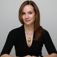 CEW Employee Elana Szyfer's profile photo