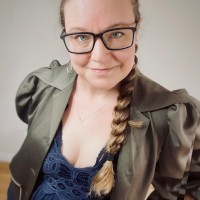 FlexSchool Employee Elena Bowman's profile photo
