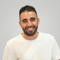 Niv Aviram Email