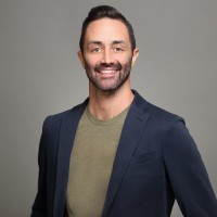 Kevin MacKinnon Email