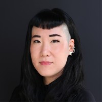 Lia Esumi Email