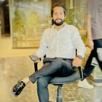 Loop Insurance Employee Umair Ejaz's profile photo