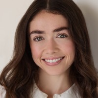 Barnes & Noble Book Stores Employee Kirsten Brehmer's profile photo