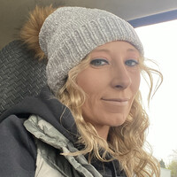 Laundry and Tan Connection Employee Lensey Whitfield's profile photo