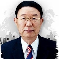 Crown USA, LLC. Employee Han Lee's profile photo